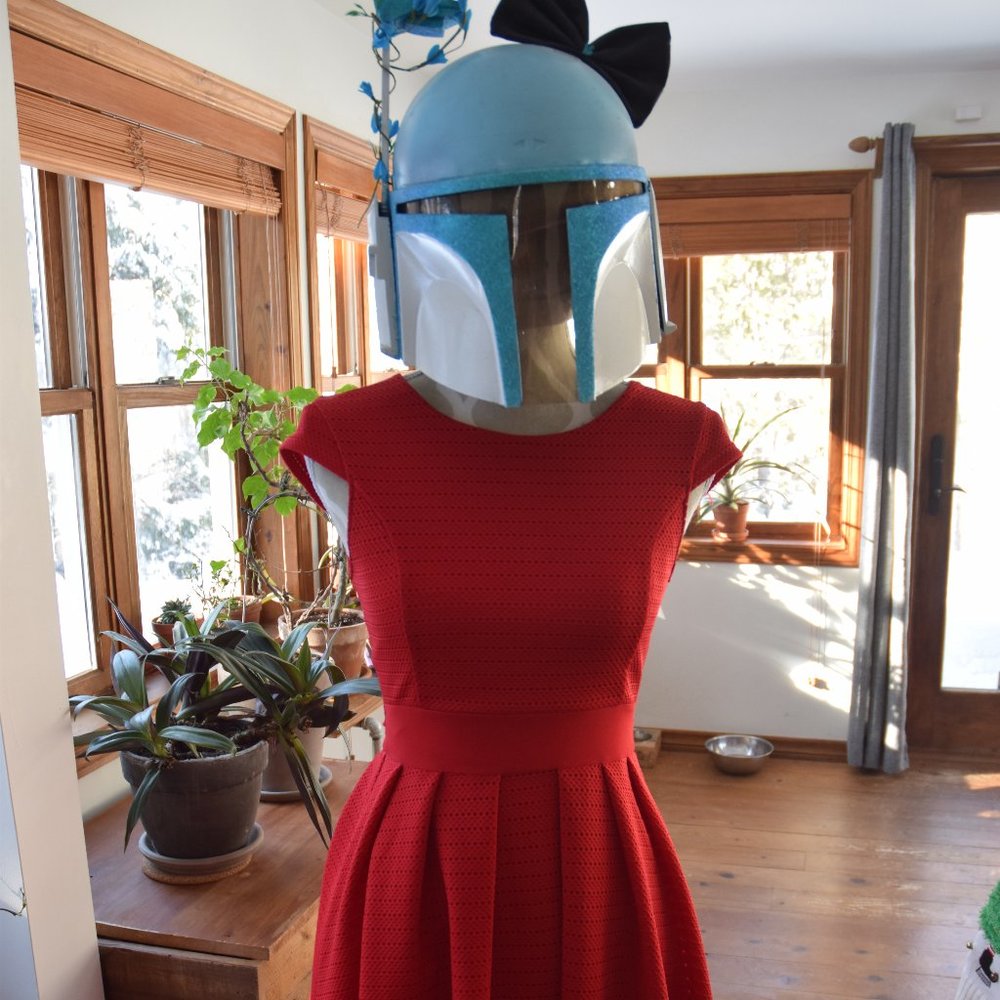 Super girly swirl dress (with POCKETS!)